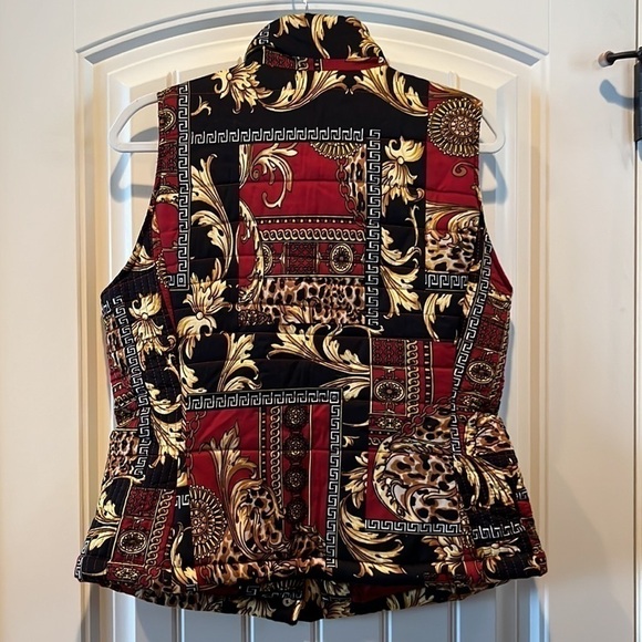 𝅺QUILTED cotton vest with designer inspired scroll chain print size M Bandolino - Picture 3 of 7